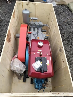 160L / Min Akış Hızı ile Yüksek Performanslı BW160 Sondaj Çamuru Pompası Üç Silindir