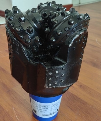 Yumuşak ve Sert Oluşum İçin Yüksek Mukavemetli Tricone Rock Bit 6 3-4 ''