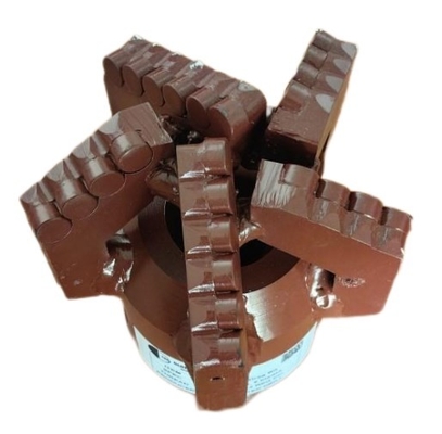 Yumuşak oluşum sondaj aracı Pdc Drag Bit 145mm madencilik ekipman bileşenleri ekler