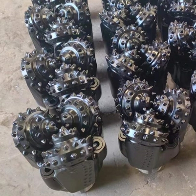 Madencilik sondaj projeleri için 200mm IADC545 Hava sondajı Tricone Rock Bit