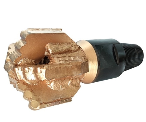 Dayanıklı PDC Drill Bit Su Petrol ve Gaz Buhranı için 5 1/2 Inch Diameter Quot Boyutları