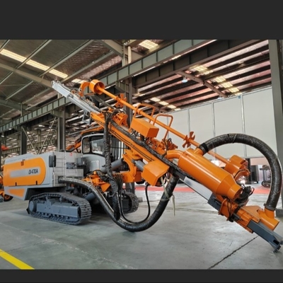 Altın Madencilik Yüzeyi, Delik Alanında Borma İçin Entegre Kaya Boru Çubuğu 152 - 203 mm ve En Yüksek Delik Derinliği 35 M
