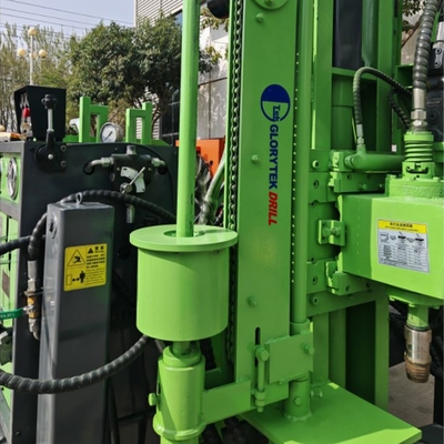 8.5m Mast Yüksekliği 1400m Keşif matkapları 129kw Dizel motor gücü