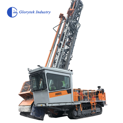 Yüksek Performanslı Cummins Motorla Güçlendirilen R880L Yüzeye Entegre Tricone Döner Matkap/Sondaj Makinesi