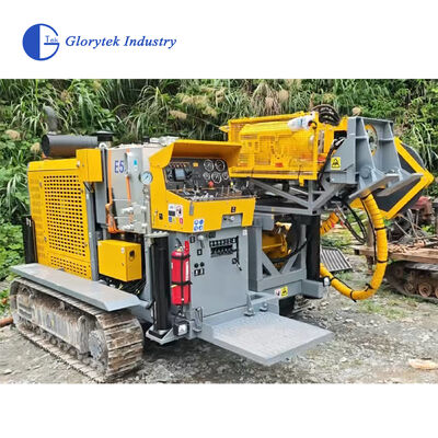 E5 Uzaktan Kumandalı Açık Ocak Tam Hidrolik Karotiyer/Sondaj Makinesi, 1530m BQ Derinlik, Cummins 153kW Motor